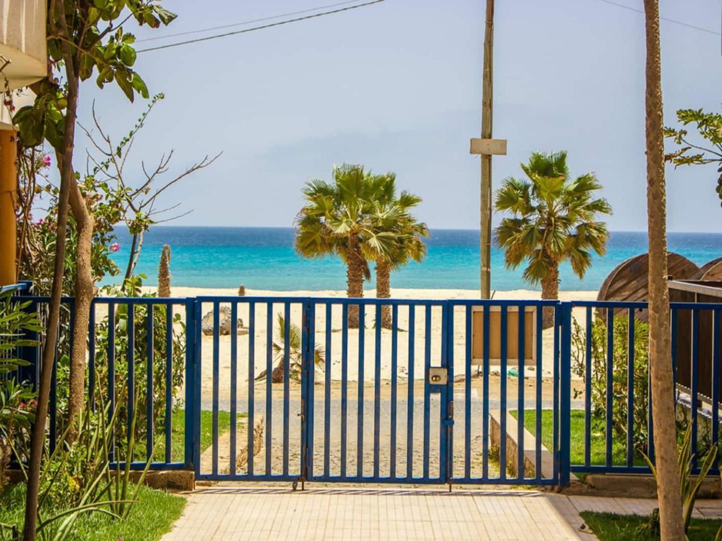Leme Bedje Two Bedroom - By Bobbywashere Санта-Мария Экстерьер фото