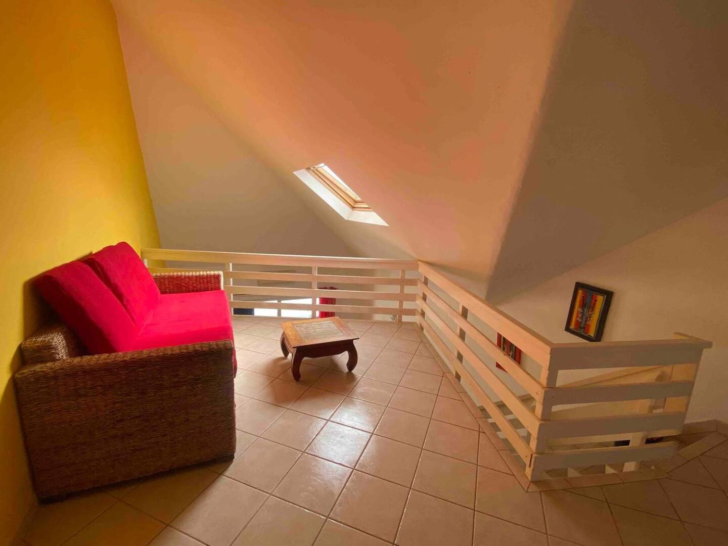 Leme Bedje Two Bedroom - By Bobbywashere Санта-Мария Экстерьер фото