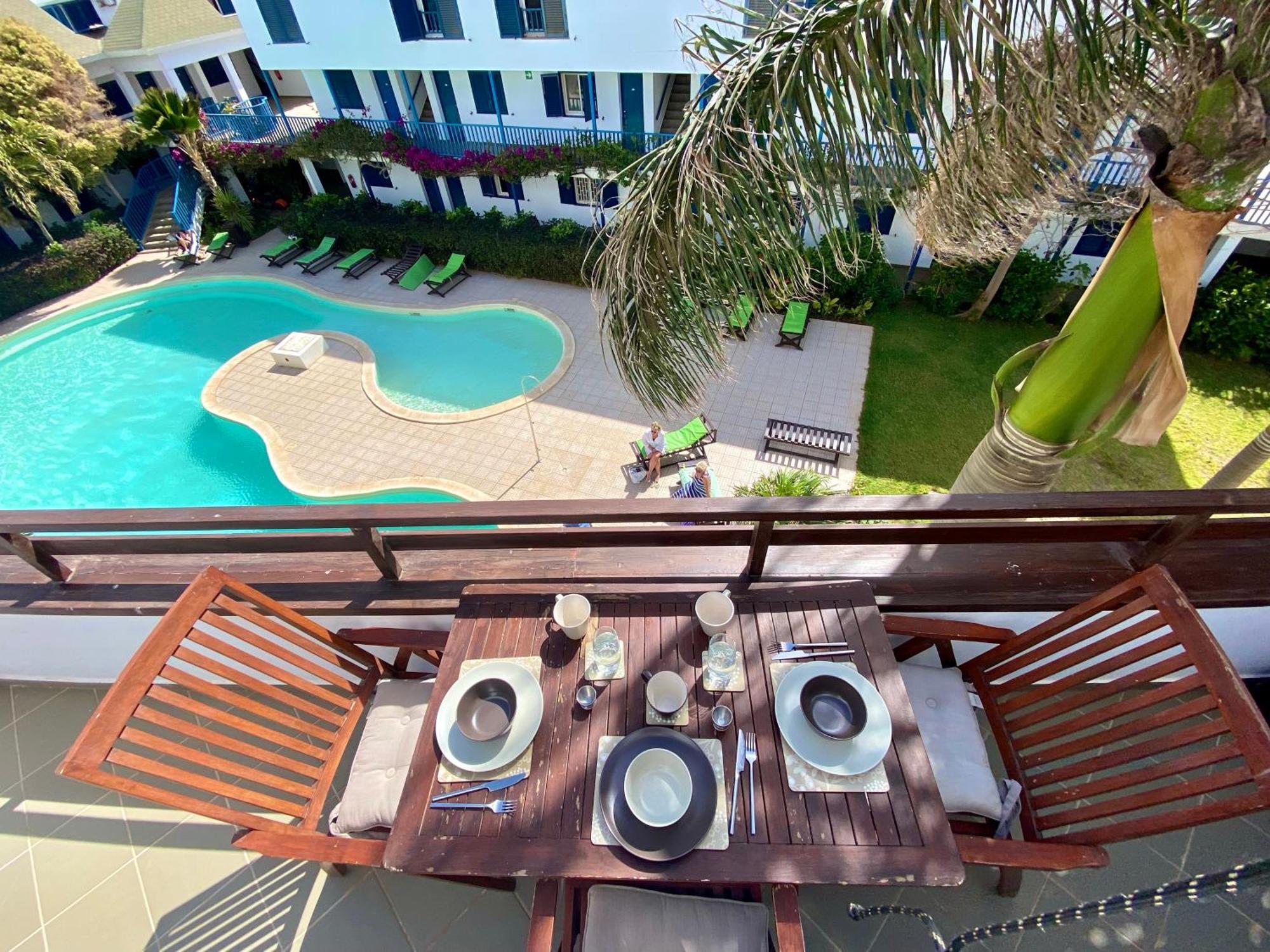 Leme Bedje Two Bedroom - By Bobbywashere Санта-Мария Экстерьер фото